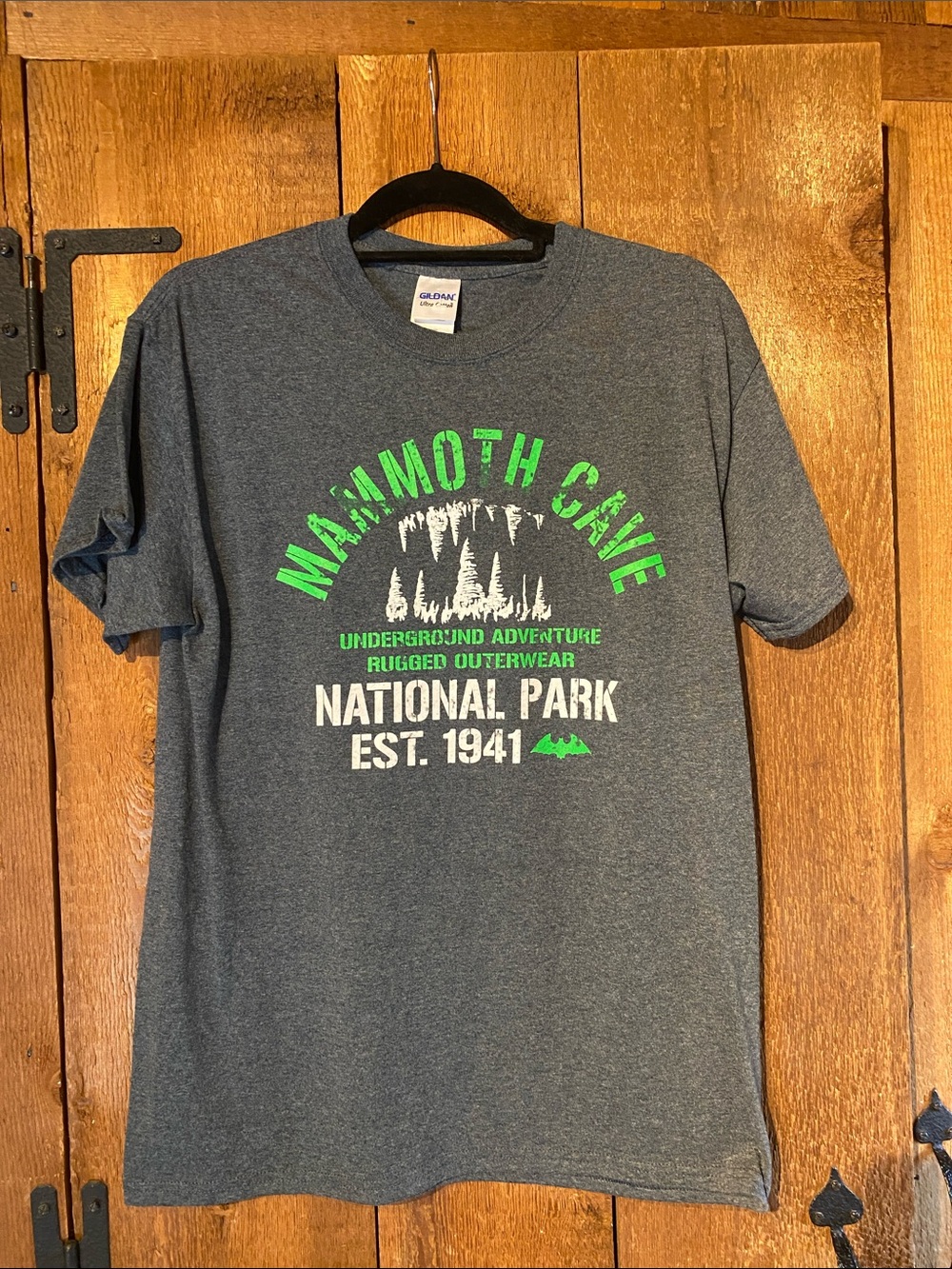 Gildan Heather Gray Short-Sleeve Tee with Green and White Mammoth Cave Graphic